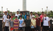 2012年4月公司旅游合影